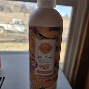 Scentsy Autumn Road Trip Orange & Yellow Dish Soap